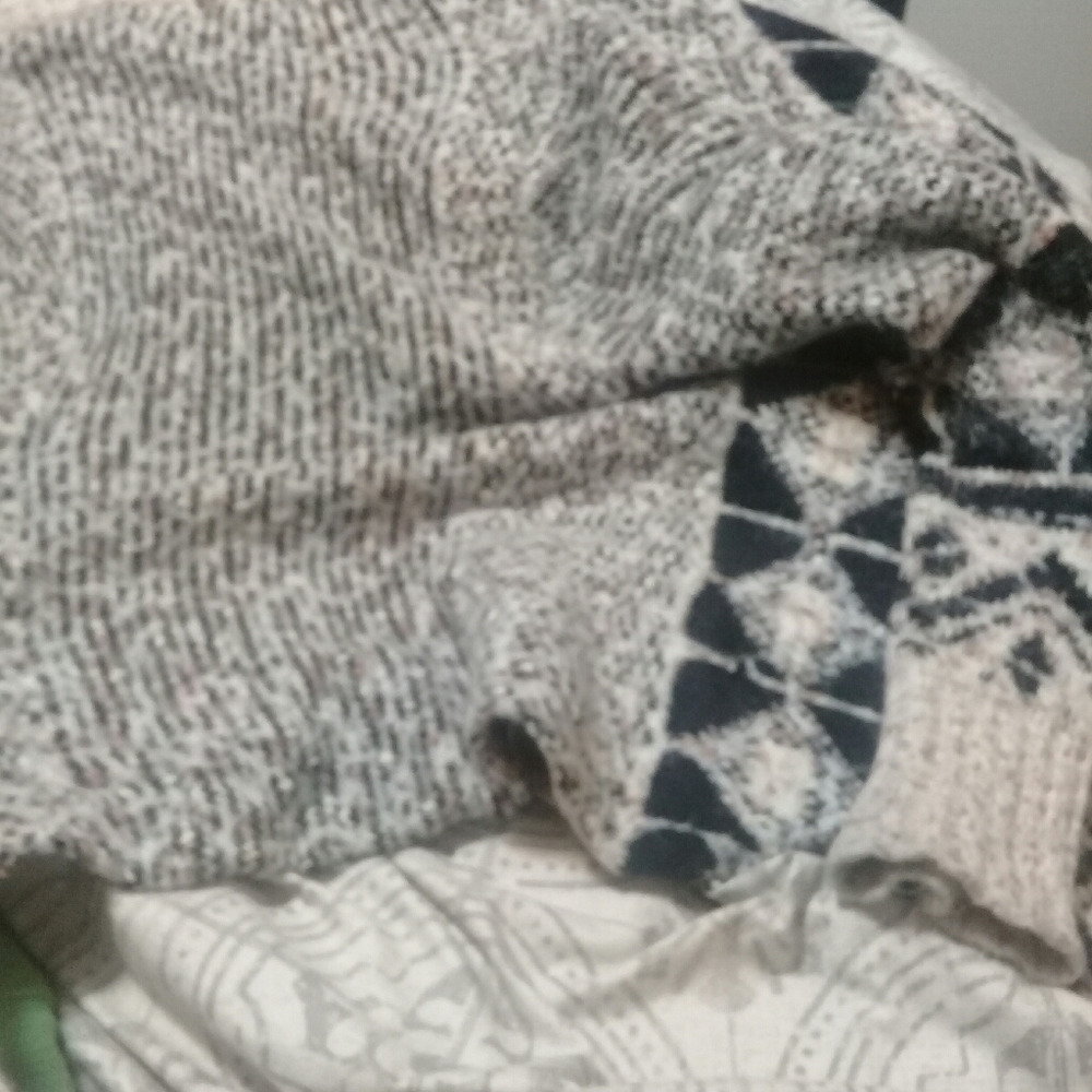Sweater. - Picture 2 of 3